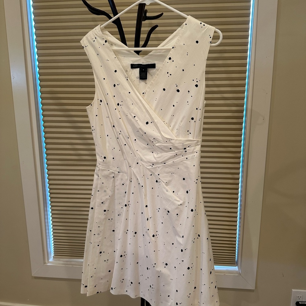Marc Jacob’s white/black paint spot dress. A-line,hits right above knee (5’5’’)
